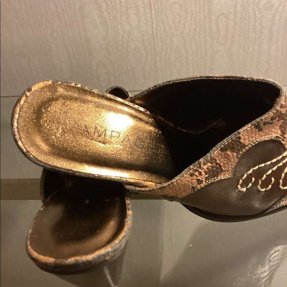 RAMPAGE RIVETED BROWN & GOLD COWGIRL STYLE SLIP ON POINTED TOE SHOE SZ 8.5 - Picture 7 of 8